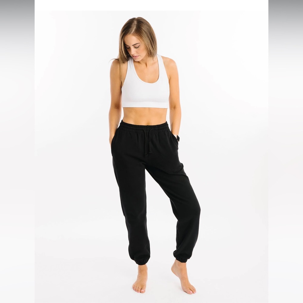 ZYIA Size XS Relaxation Jogger Drawstring 28” Ankle Cuff Black Sweatpants